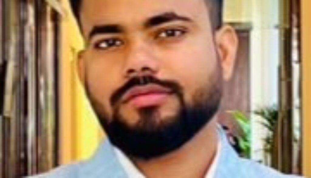 Mahfooz Urdu cropped Mahfooz Urdu cropped